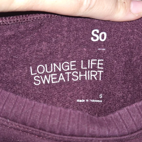 🌸4 For $20🌸For Sale Only No Trades SO Lounge Life Sweatshirt in Burgundy - Picture 2 of 2